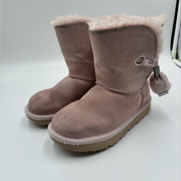 UGG Blush Pink Kids Boots with Fleece Lining - Picture 4 of 9
